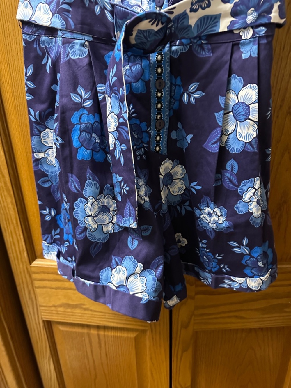 Adrianna Papell Navy Blue Floral Short Sleeve Romper - Picture 3 of 8